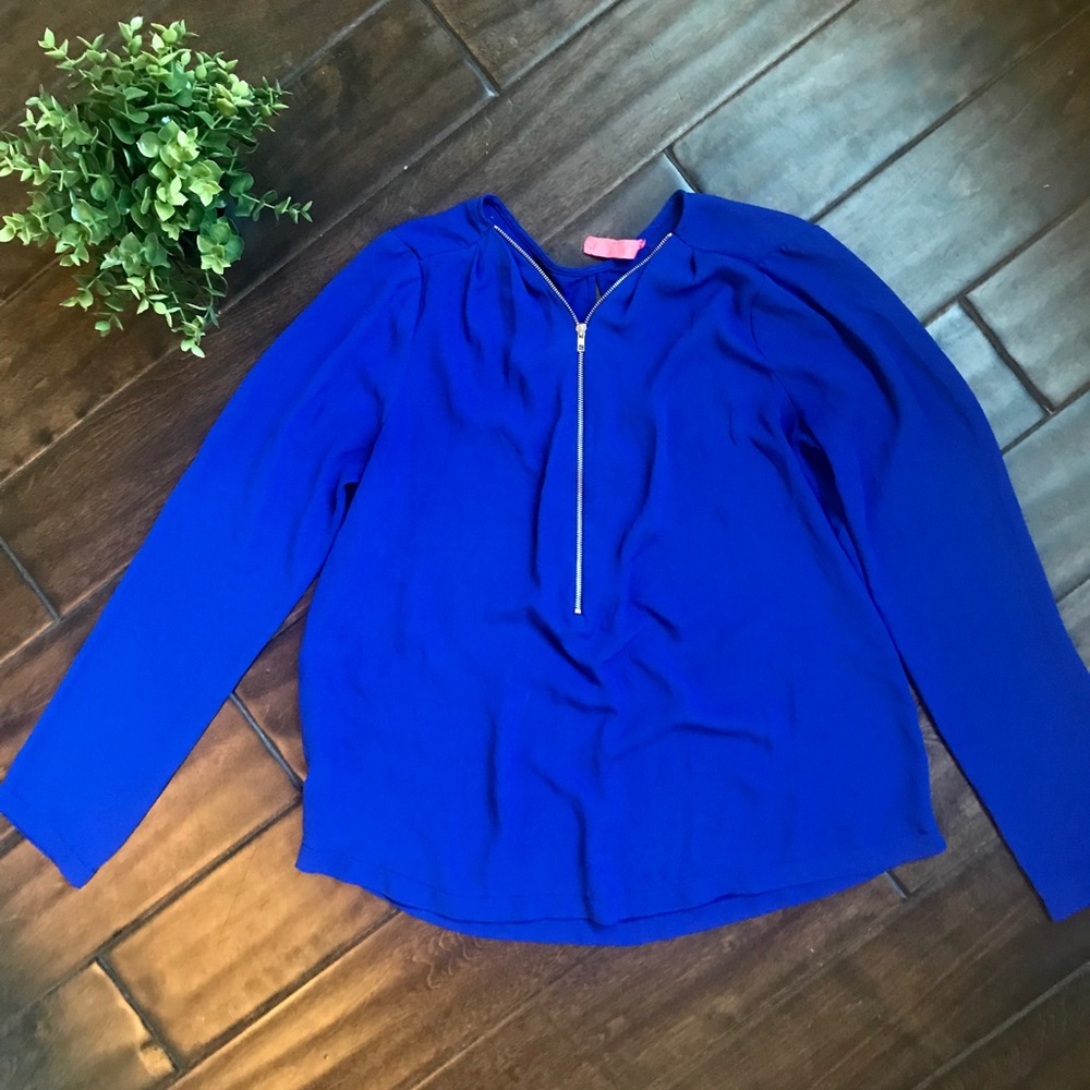[Eight Sixty] Zip Front Top 💙🦋